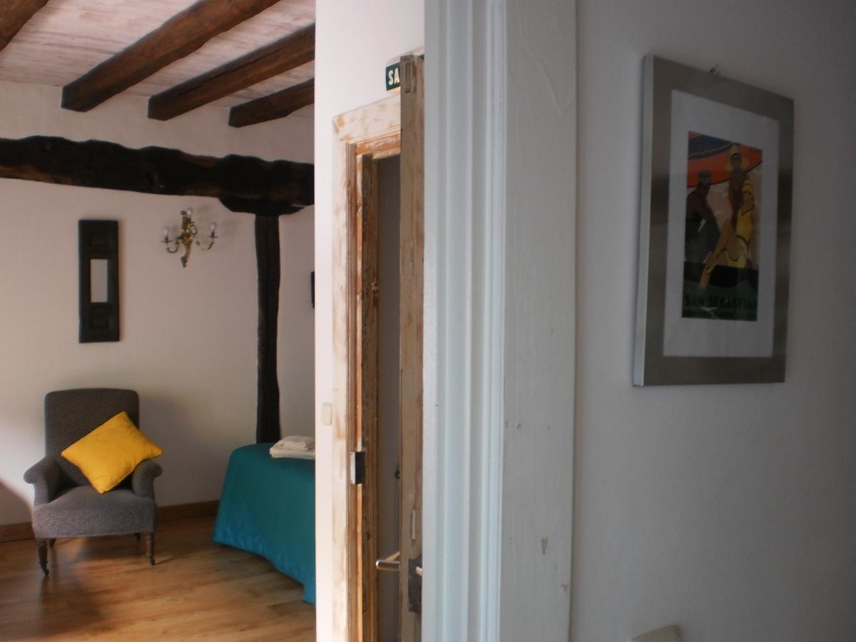 Larraenea Bed And Breakfast Lesaka Exteriér fotografie