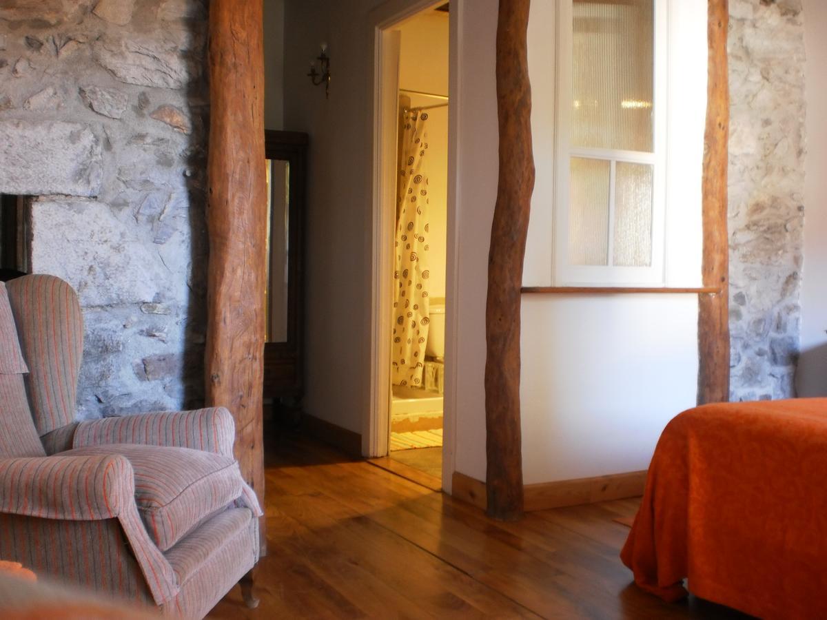 Larraenea Bed And Breakfast Lesaka Exteriér fotografie